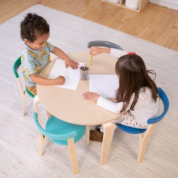 Детская мебель Деревянный детский стол и стулья Круглый стол из гнутого дерева и стул с изогнутой спинкой Набор для современного обучения Игра для чтения