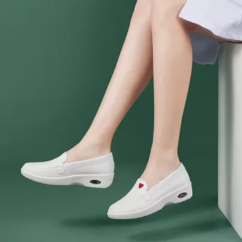 Женская обувь 2023, Весенне-осенние новые тапочки на низком каблуке с круглым носком, однотонные лоферы из искусственной кожи, повседневная удобная обувь для женщин