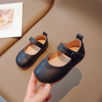 Новинка 2023 года; Повседневная Детская Модная Кожаная обувь Mary Janes Для девочек с круглым носком в Корейском стиле; Туфли принцессы на плоской подошве; Простые